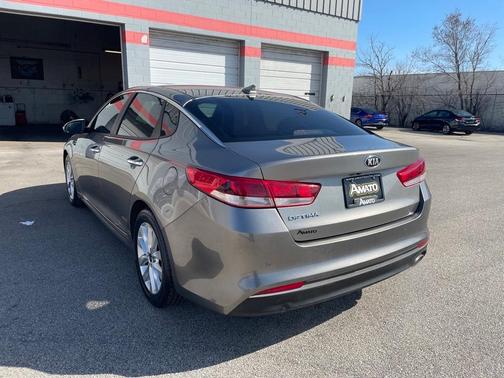 2018 Kia Optima LX