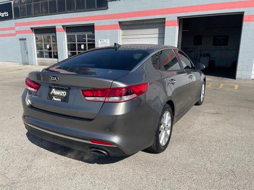 2018 Kia Optima LX