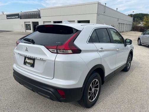 2026 Mitsubishi Eclipse Cross ES