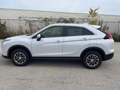 2026 Mitsubishi Eclipse Cross ES