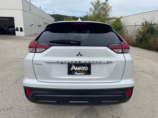 2026 Mitsubishi Eclipse Cross ES