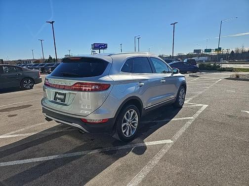 2019 Lincoln MKC Select
