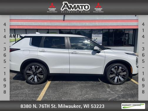 2025 Mitsubishi Outlander SE