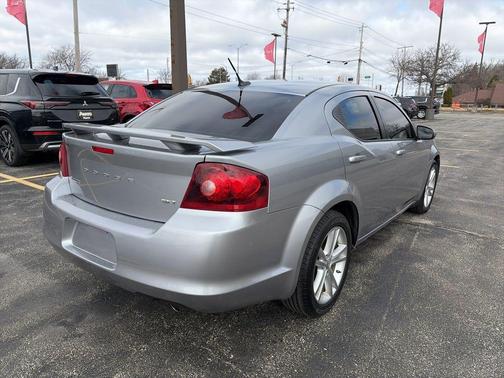 Billet Silver Metallic Clearcoat 2014 Dodge Avenger SXT