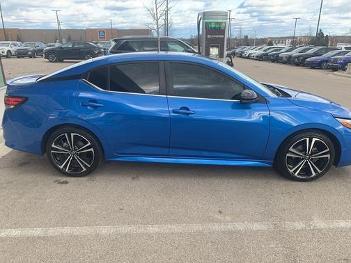 2021 Nissan Sentra SR