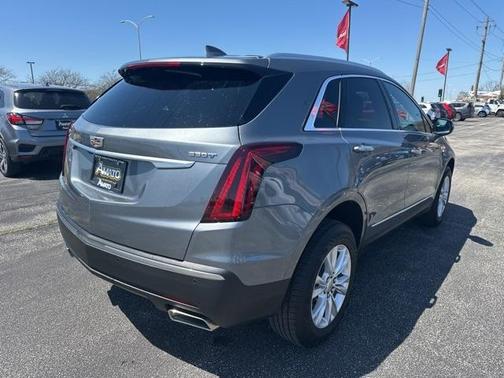 2021 Cadillac XT5 Luxury
