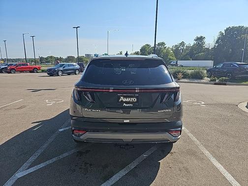 2025 Hyundai TUCSON Hybrid Limited
