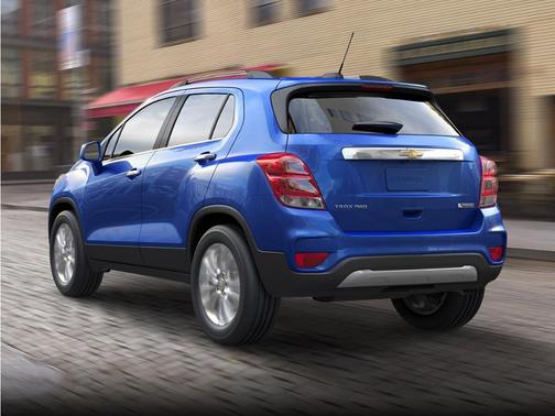 Summit White 2020 Chevrolet Trax LT
