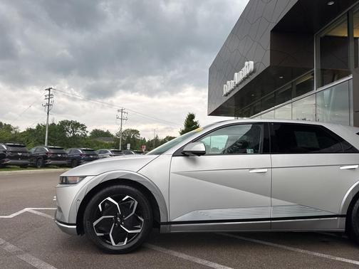2024 Hyundai IONIQ 5 Limited