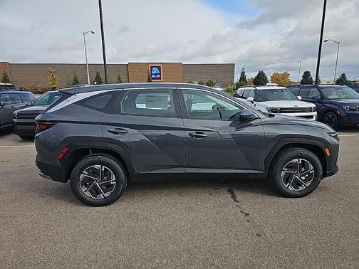 2026 Hyundai TUCSON Hybrid Blue
