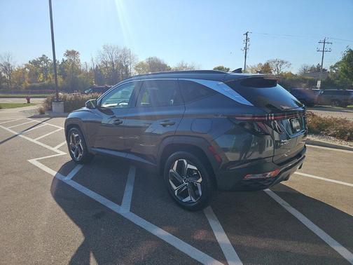 Dark Gray Metallic 2024 Hyundai TUCSON Limited