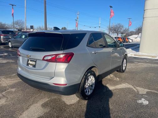 2021 Chevrolet Equinox LS