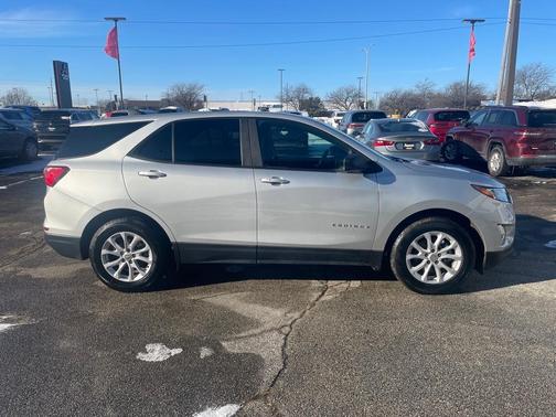 2021 Chevrolet Equinox LS