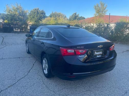 2022 Chevrolet Malibu 1LS
