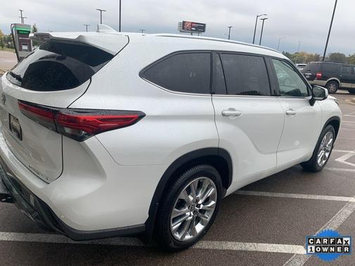 2023 Toyota Highlander Limited