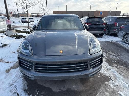 2020 Porsche Cayenne Base