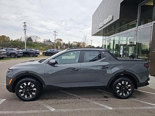 2026 Hyundai SANTA CRUZ SEL Activity