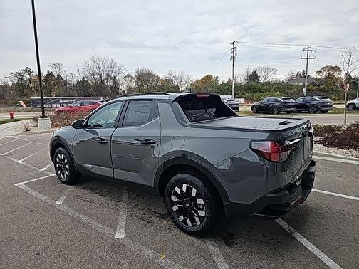 2026 Hyundai SANTA CRUZ SEL Activity