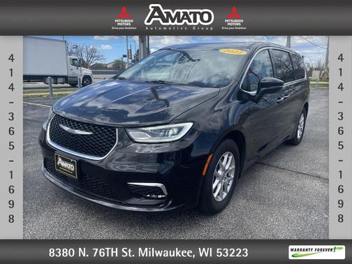 2023 Chrysler Pacifica Touring-L