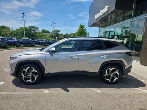 Shimmering Silver 2023 Hyundai TUCSON SEL