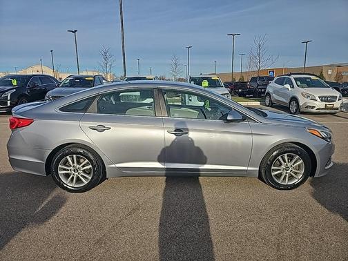 2015 Hyundai SONATA SE