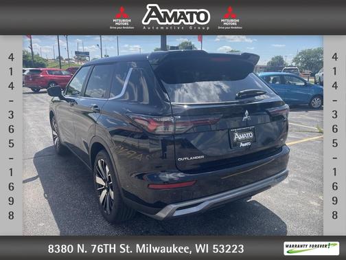 2025 Mitsubishi Outlander SE