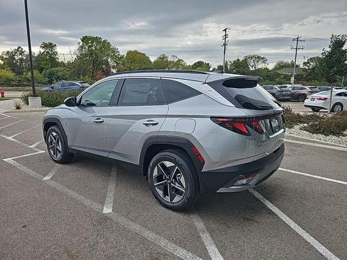 2026 Hyundai TUCSON Hybrid 