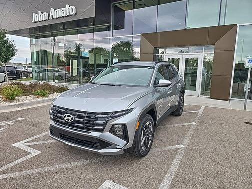 2026 Hyundai TUCSON Hybrid 