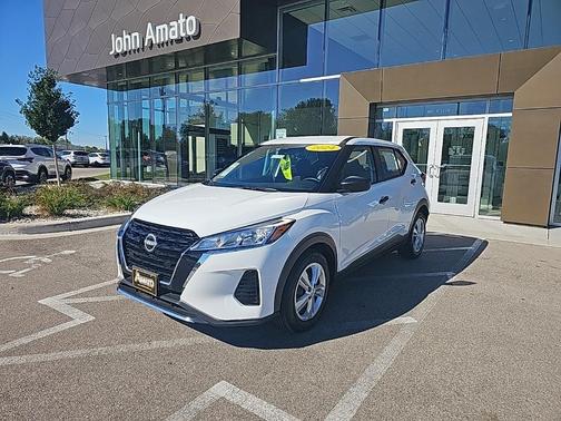 2024 Nissan Kicks S