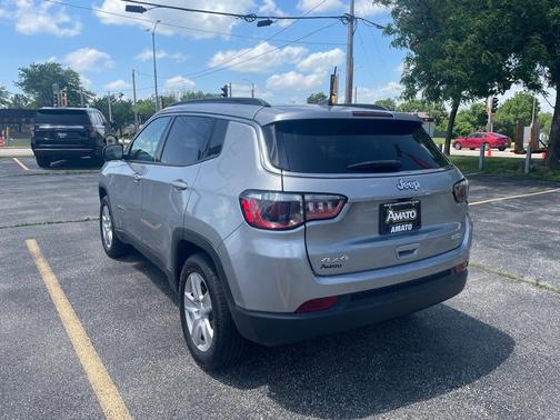 2022 Jeep Compass Latitude
