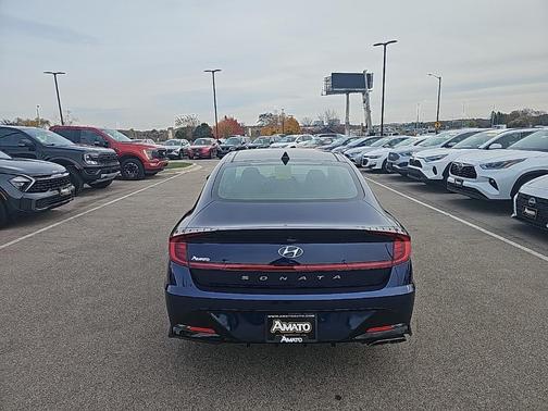2022 Hyundai SONATA SEL