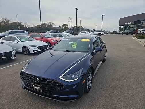 2022 Hyundai SONATA SEL