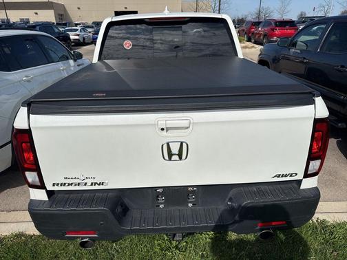 Platinum White Pearl 2022 Honda Ridgeline RTL-E