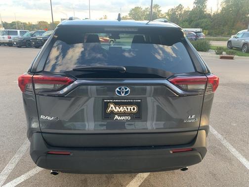 2021 Toyota RAV4 Hybrid LE