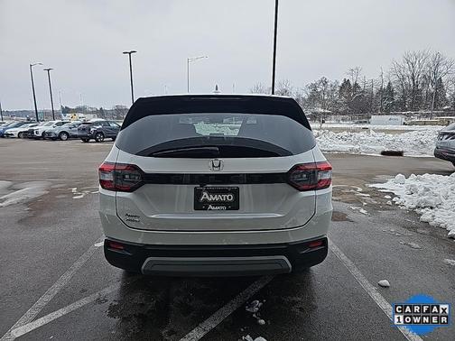 2023 Honda Pilot EX-L 7-Passenger