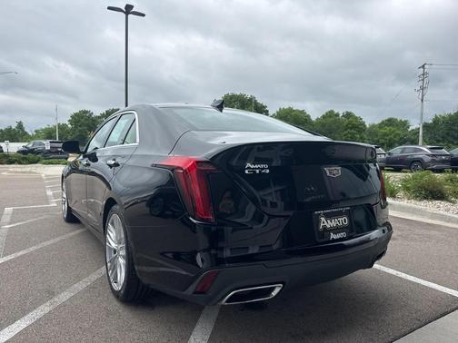 2023 Cadillac CT4 Premium Luxury