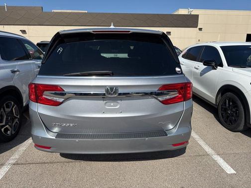 Lunar Silver Metallic 2020 Honda Odyssey Elite