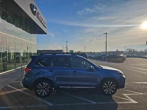 2017 Subaru Forester 2.0XT Touring