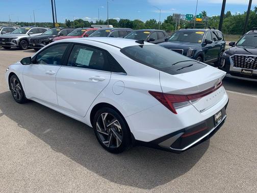 White 2025 Hyundai ELANTRA Limited