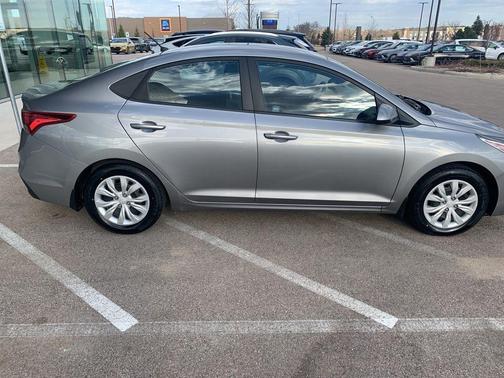 Forge Gray 2021 Hyundai Accent SE