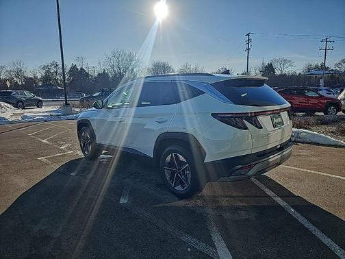 2026 Hyundai TUCSON SEL Premium