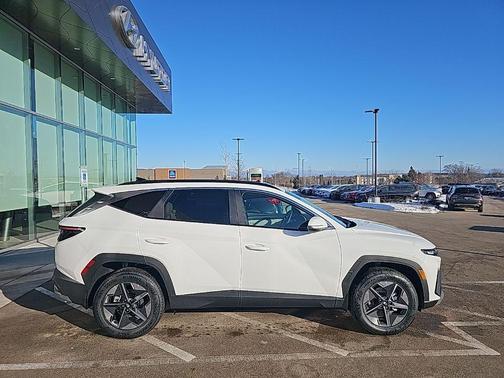 2026 Hyundai TUCSON SEL Premium