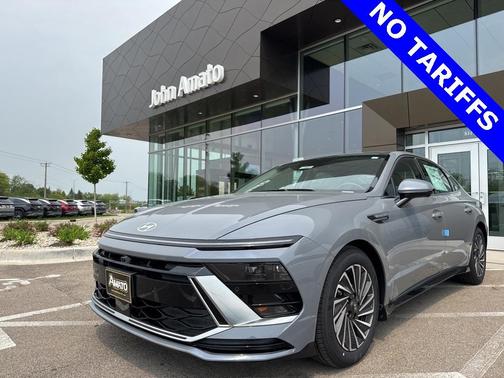 2025 Hyundai SONATA Hybrid Limited