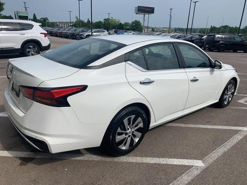 2023 Nissan Altima 2.5 S