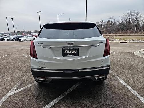 2023 Cadillac XT5 Premium Luxury