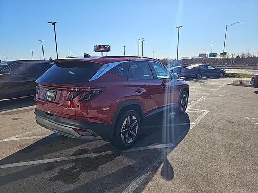 2026 Hyundai TUCSON Hybrid SEL Convenience