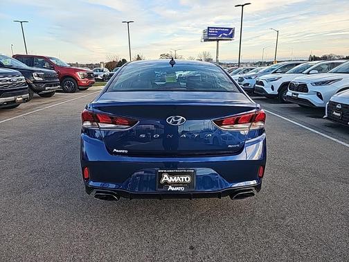 2019 Hyundai SONATA Sport