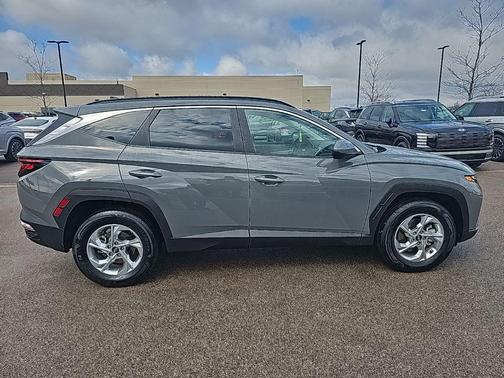 Hampton Gray 2024 Hyundai TUCSON SEL