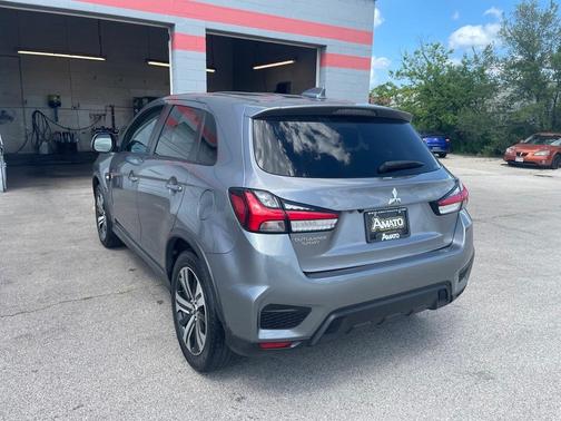 2023 Mitsubishi Outlander Sport 2.0 ES