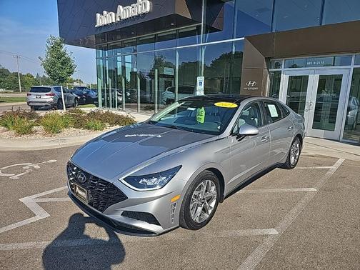 2021 Hyundai SONATA SEL